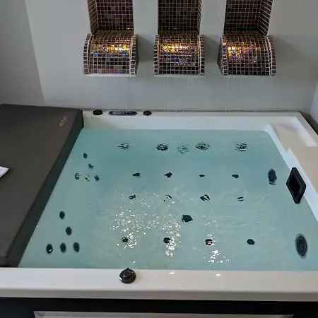 Anagenessis Village Hotel 3*