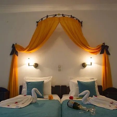 Otel Anagenessis Village 3*